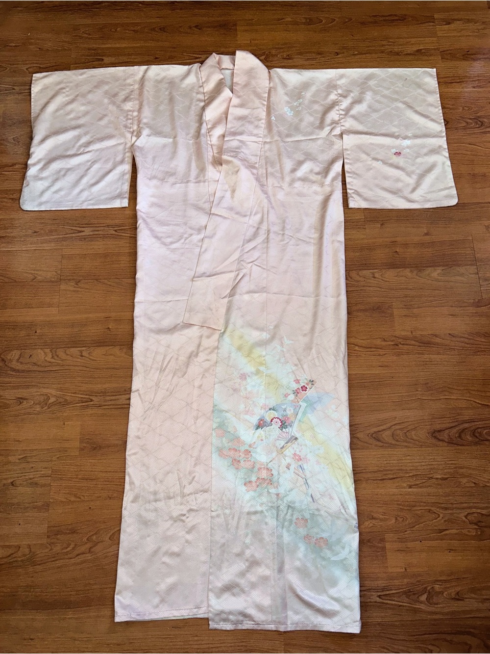 Authentic handmade Kimono, length 60 inches width 23.5 inches, Silk Rayon Blend
